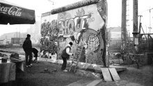 Prije 28 godina zadan je 'epski udarac tiraniji' - pao je Berlinski zid