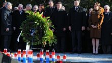 HDZ na Tuđmanovu grobu povodom 18. godišnjice smrti