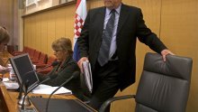 'Vi ste još uvijek u HDZ-u?'