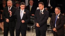 Opposition coalition presents election platform