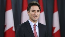 Trudeau zasad 'neće podbadati grizlija u vrijeme ručka'