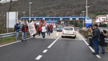 Radnička fronta i Levica na granici: Prodaju nam nacionalističku maglu