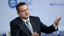 Dačić kaže da stajalište Hrvatske o pozdravu 'Za dom spremni' relativizira zločine počinjene u NDH