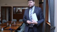 'Građani na referendumu ne mogu izmijeniti Ustav!'