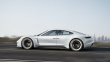 Porscheov ubojica Tesle neće se zvati Mission E, već Taycan