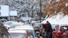 Policija zatvorila Sljemensku cestu za automobile