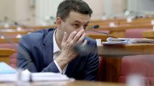 Petrov: Vlada je impotentna