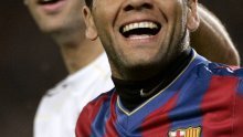 Alves: Mourinho prodaje novine, a mi radimo na terenu