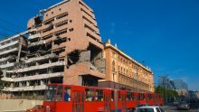 Tužio sve zastupnike Bundestaga koji su glasali za bombardiranje SR Jugoslavije