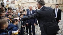 Glavni tajnik Vijeća Europe nahvalio Hrvatsku zbog manjina, evo što mu se dogodilo pred Banskim dvorima