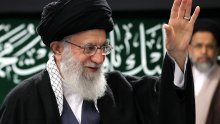 Hamnei poziva muslimanske zemlje da se ujedine protiv SAD-a