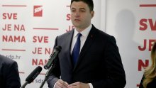 Bernardić u Istri: Ministrica Dalić treba odgovarati za zloporabu položaja i ovlasti