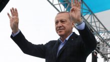 Zatvorena birališta u Turskoj, zasad u vodstvu Erdogan