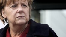 Je li Merkel bila bliska komunističkom režimu DDR-a?