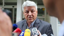Zbog punice, ali ne njegove, Komadini pao proračun