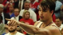 Dario Šarić usred sezone mijenja klub: Philadelphia ga se odlučila odreći...