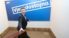HDZ-ovci na Općem saboru mijenjaju statut, hoće li se itko usuditi kritizirati Plenkovića?