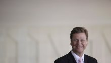 Angela Merkel brani svog gay ministra