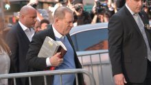 Bivši holivudski producent Harvey Weinstein predao se policiji