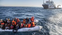 Potonuo brod kod Libije, strahuje se da je poginulo više od 60 migranata