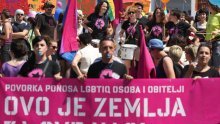 Još Hrvatska ni' propala, a dok je Prajda - ni neće!
