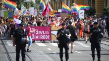 Uz slogan 'Da nam živi, živi rod' kroz Zagreb prošla Povorka ponosa, pristigli i političari