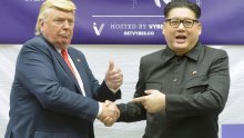 Povijesni susret: Još nedavno Trump Kimu prijetio vatrom i bijesom, a Kim ga nazivao 'poremećenim senilnim Amerikancem'