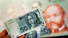 Djelatnica Jadrolinije prisvojila 200.000 kuna