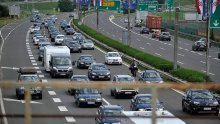 Kolone na autocestama se smanjuju, najveće gužve na graničnim prijelazima