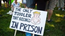 Diljem SAD-a prosvjedi protiv Trumpa i razdvajanja djece od roditelja migranata