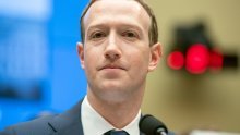 Osnivač Facebooka Zuckerberg u jednom danu izgubio 15 milijardi dolara