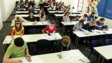 Kraj školske, a Braniteljske stipendije još nisu dodijeljene