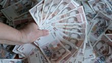 Rastu krediti poduzećima za investicije i obrtna sredstva drugi mjesec zaredom