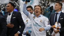 Modrić opet izostavljen; kakvu mu to poruku šalje novi trener Reala?