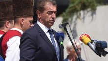 Milinović s pet autobusa stiže pred HDZ: Dolazimo od vrha stranke i Plenkovića čuti što se to događa