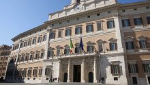 Italija reže broj parlamentaraca za 20 posto