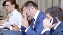 'Možete li garantirati da se sisačka rafinerija ne gasi?' Ćorić: 'Pitanje nije dobro postavljeno'
