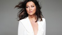 Nina Badrić osvaja Beograd svojim modnim odabirima
