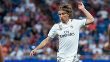 Madrid pokazao što misli o Luki Modriću; 60,000 navijača dočekalo ga je ovacijama