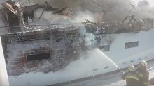 Eksplozije u požaru na luksuznoj jahti, lakše ozlijeđena tri vatrogasca