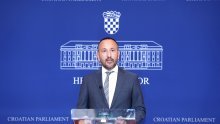 Zekanović: Referendumske inicijative idu dalje i neće reći: 'Kapitulirali smo'