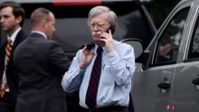 Bolton poručio Moskvi da je pametnije da se ne miješa u američke izbore