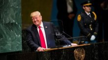 Pogledajte kako su u UN-u ismijali Trumpa