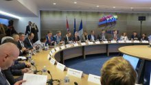 Plenković s francuskim poduzetnicima: Ulažemo napore u strukturne reforme i konsolidaciju javnih financija