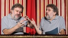 Žižek raspalio po umjerenoj ljevici: Radničku klasu nije briga za LGBT zajednice i rasizam