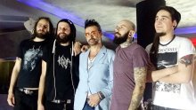 Burnać se poskočicom prisjeća svojih punk rock korijena
