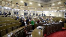 Shizofrena sjednica zagrebačke Skupštine: Ne zna se ima li Bandić većinu ili ne, javile se i teorije zavjere oko Palme