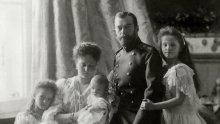 Zbog njegovih odluka stradala je cijela obitelj: Koja je prava istina o sudbini Romanovih