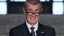 Češka vlada preživjela glasanje o povjerenju; parlamentarci raspravljali 17 sati