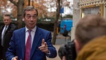 Nigel Farage napušta stranku koja je bila glavni zagovornik Brexita